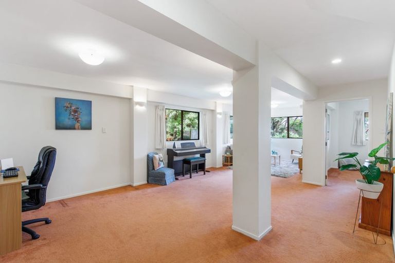 Photo of property in 47 Pemberton Avenue, Bayview, Auckland, 0629
