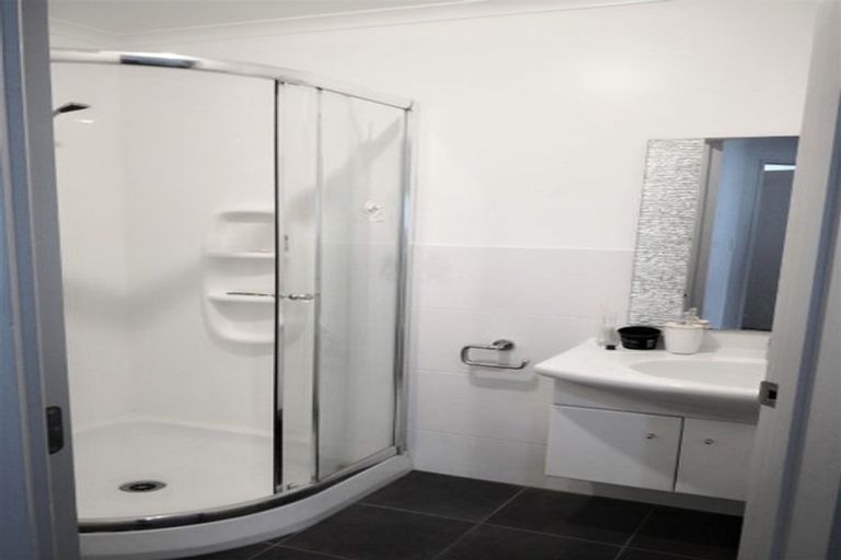 Photo of property in 40a O'halloran Road, Howick, Auckland, 2014