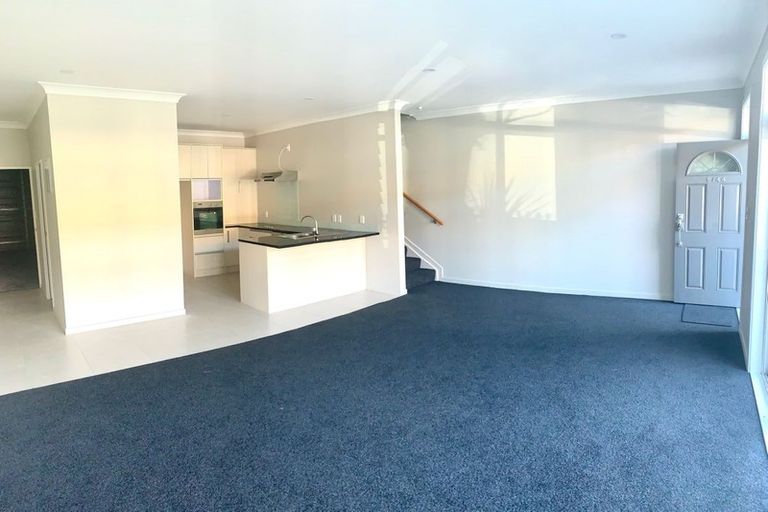 Photo of property in 5/44 Carlos Drive, Flat Bush, Auckland, 2016