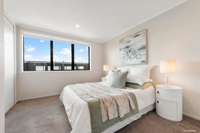 Photo of property in 13 Piko Lane, Hobsonville, Auckland, 0616