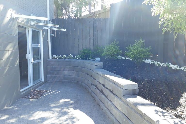 Photo of property in 3 Fordyce Avenue, Sunnyhills, Auckland, 2010