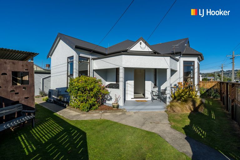 Photo of property in 25 Jackson Street, Saint Kilda, Dunedin, 9012