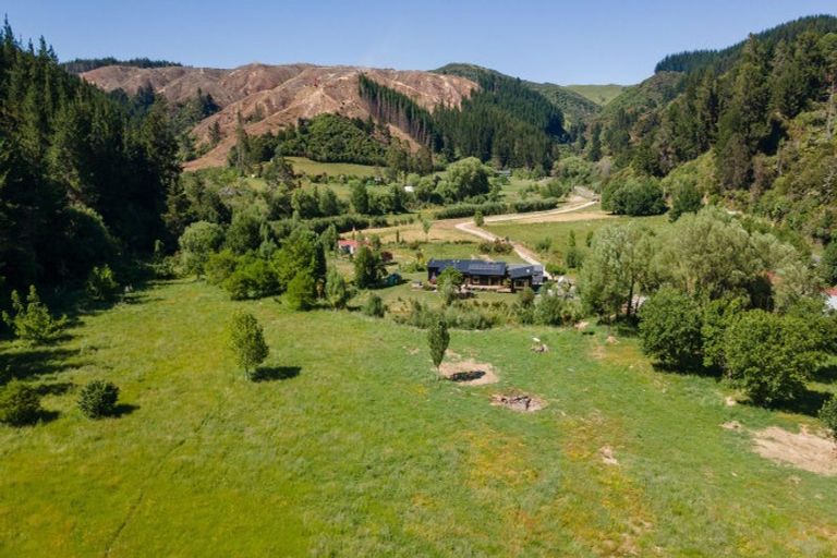 Photo of property in 538 Riwaka-sandy Bay Road, Kaiteriteri, Motueka, 7197