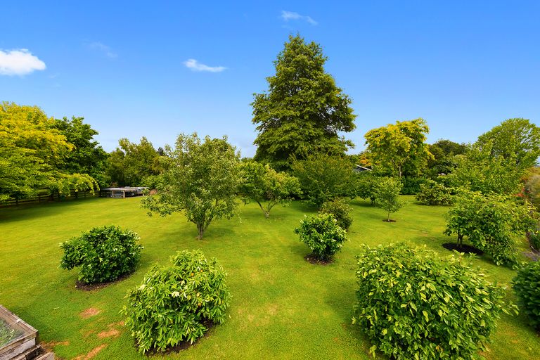 Photo of property in 281 Athlone Drive, Cambridge, 3434