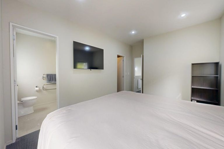 Photo of property in 30b Erlestoke Crescent, Churton Park, Wellington, 6037