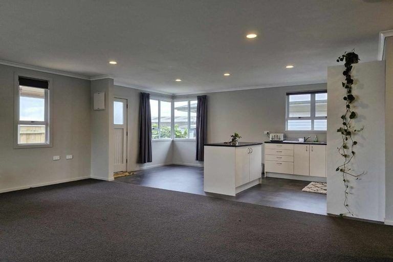 Photo of property in 1151 Devon Road, Bell Block, New Plymouth, 4373