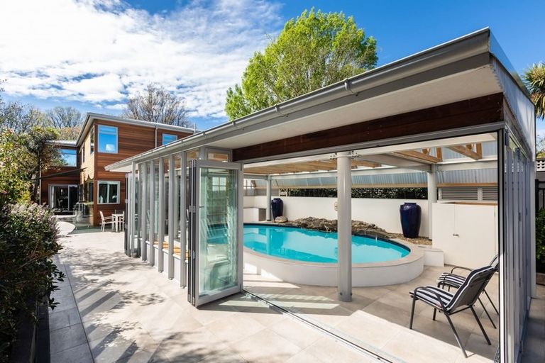 Photo of property in 69 Deans Avenue, Riccarton, Christchurch, 8011