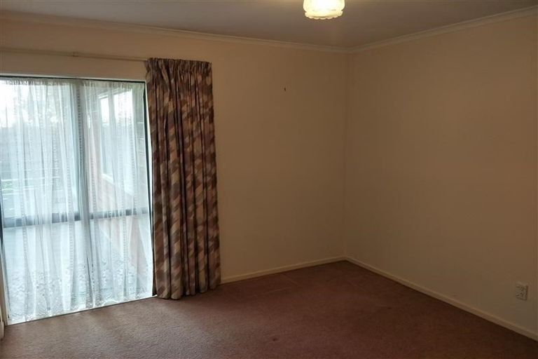 Photo of property in 248 Tukapa Street, Westown, New Plymouth, 4310