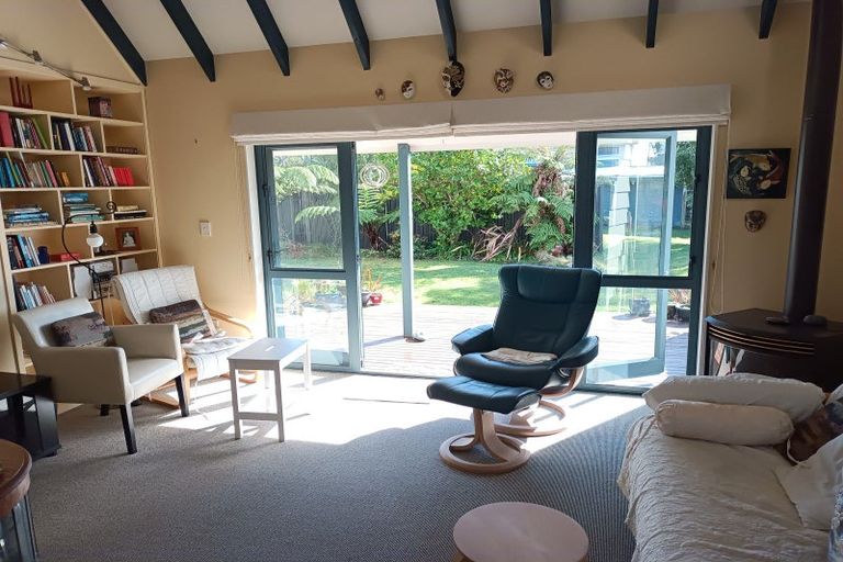 Photo of property in 18 Cook Street, Carters Beach, Westport, 7825