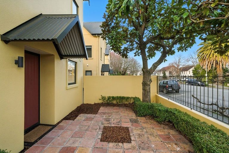 Photo of property in 20b Ayr Street, Riccarton, Christchurch, 8011