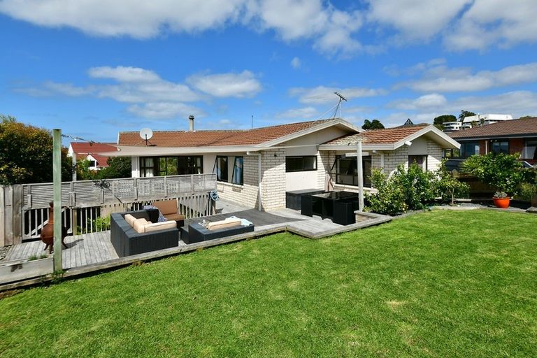 Photo of property in 45 Polkinghorne Drive, Manly, Whangaparaoa, 0930