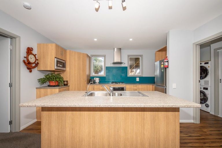 Photo of property in 28 Queen Street, Westport, 7825