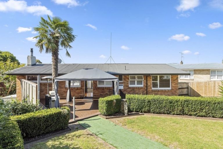 Photo of property in 70a Sutherland Road, Brookfield, Tauranga, 3110