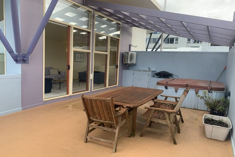 Photo of property in Sirocco Apartments, 806/8 Church Street, Wellington Central, Wellington, 6011