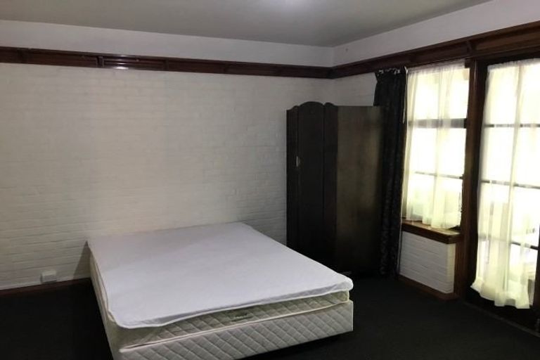 Photo of property in 21 Park Street, North Dunedin, Dunedin, 9016