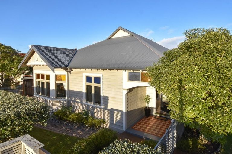 Photo of property in 46 Albert Street, Saint Clair, Dunedin, 9012