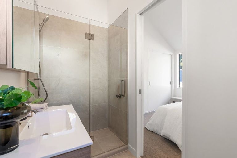 Photo of property in 15 Puriri Street, Woburn, Lower Hutt, 5010