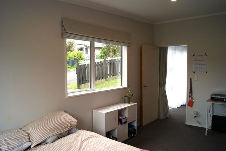 Photo of property in 78 Thurleigh Grove, Karori, Wellington, 6012