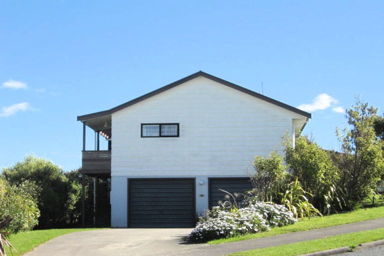Photo of property in 11 Philomel Crest, Welcome Bay, Tauranga, 3112