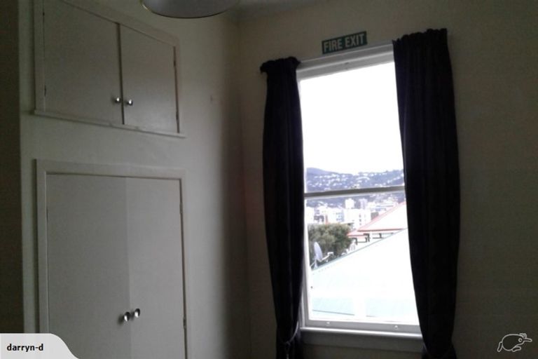 Photo of property in 5 Claremont Grove, Mount Victoria, Wellington, 6011