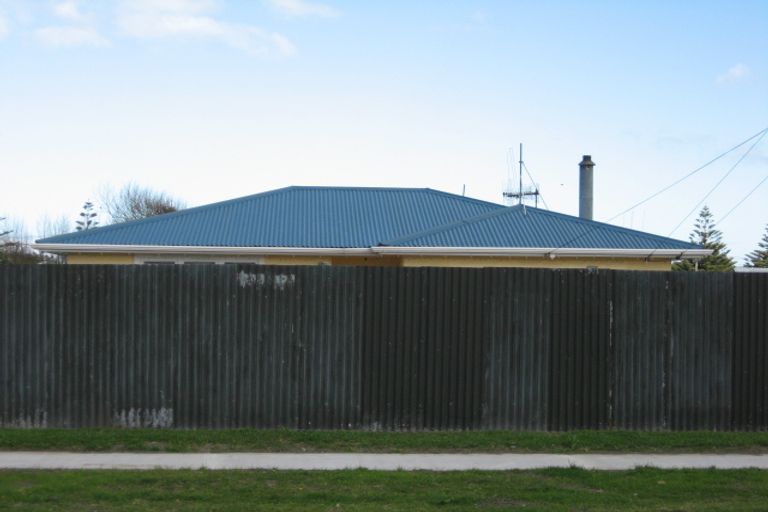 Photo of property in 21 Aotea Street, Castlecliff, Whanganui, 4501