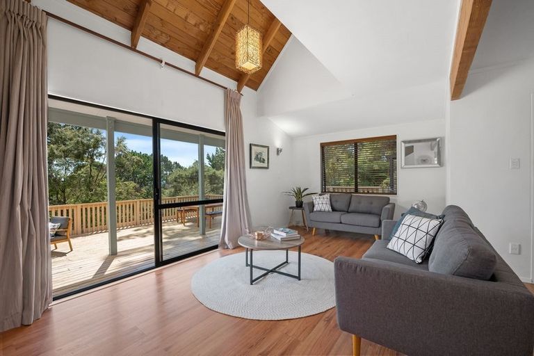 Photo of property in 144 Lonely Track Road, Redvale, Auckland, 0632