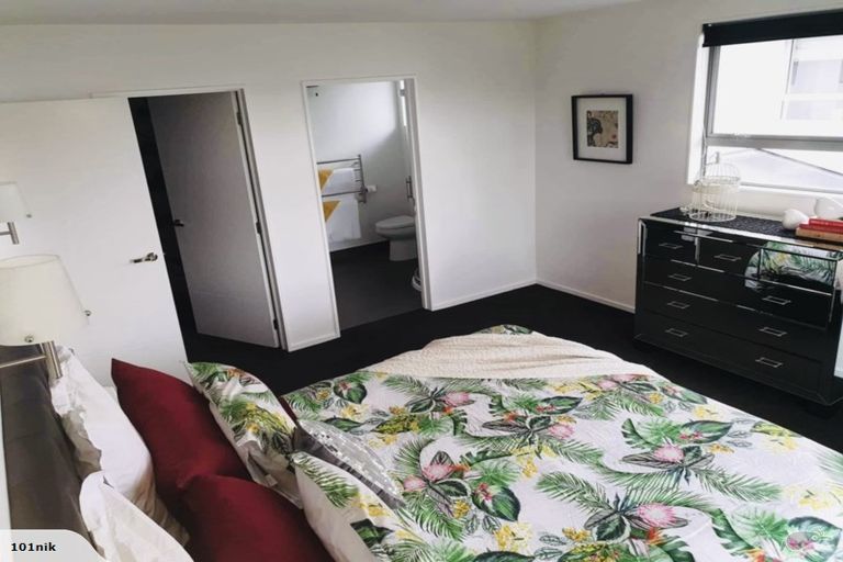 Photo of property in 3/20 Old Red Barn Road, Halswell, Christchurch, 8025