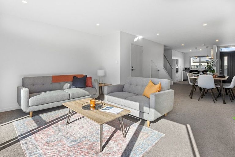 Photo of property in 3 Kakapo Lane, Redwood, Christchurch, 8051