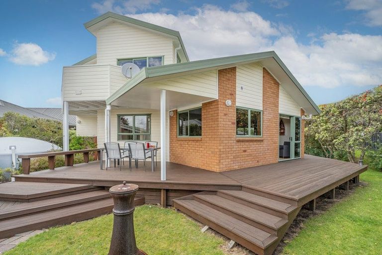 Photo of property in 7 Martin Place, Cooks Beach, Whitianga, 3591