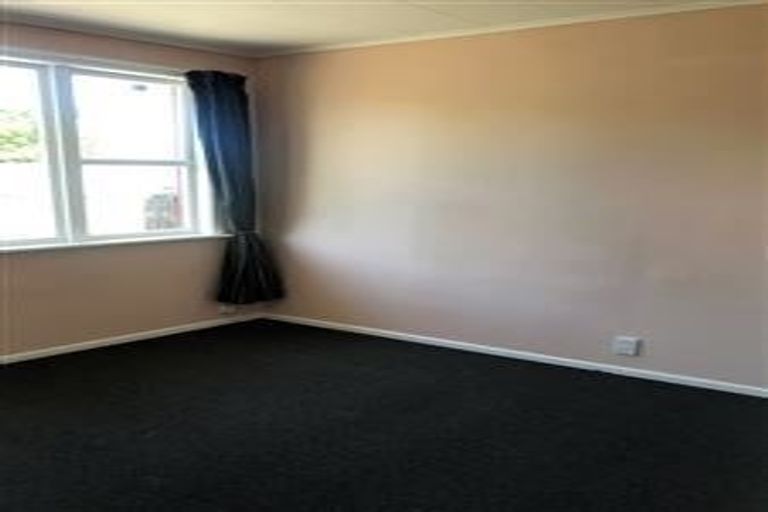 Photo of property in 2/33 Ward Street, Trentham, Upper Hutt, 5018