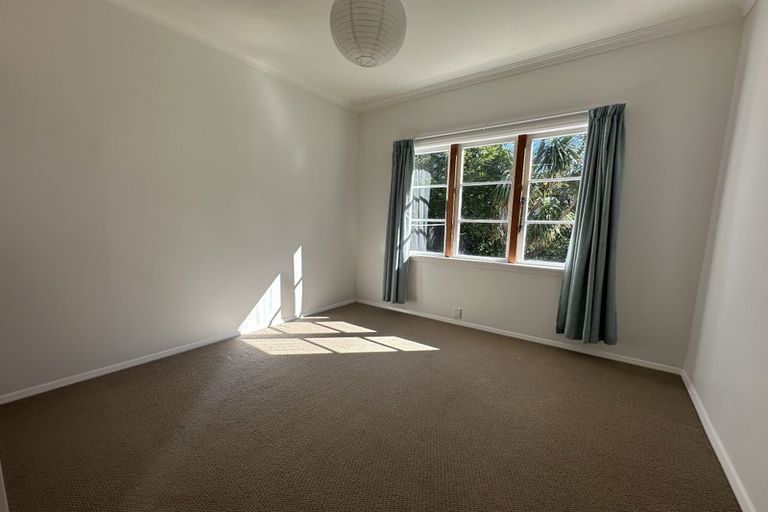 Photo of property in 1 Pearce Street, Vogeltown, Wellington, 6021