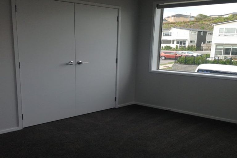 Photo of property in 60 Karepiro Drive, Stanmore Bay, Whangaparaoa, 0932