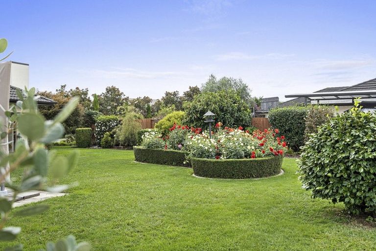 Photo of property in 36 Madison Street, Cambridge, 3434