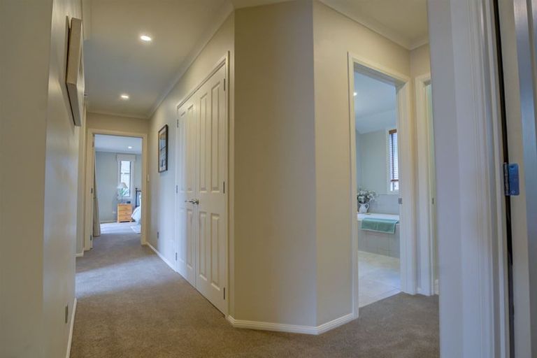 Photo of property in 14 The Peninsula, Huntington, Hamilton, 3210