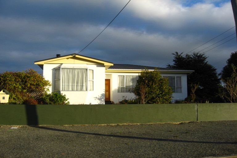 Photo of property in 2 Stronsa Street, Palmerston, 9430