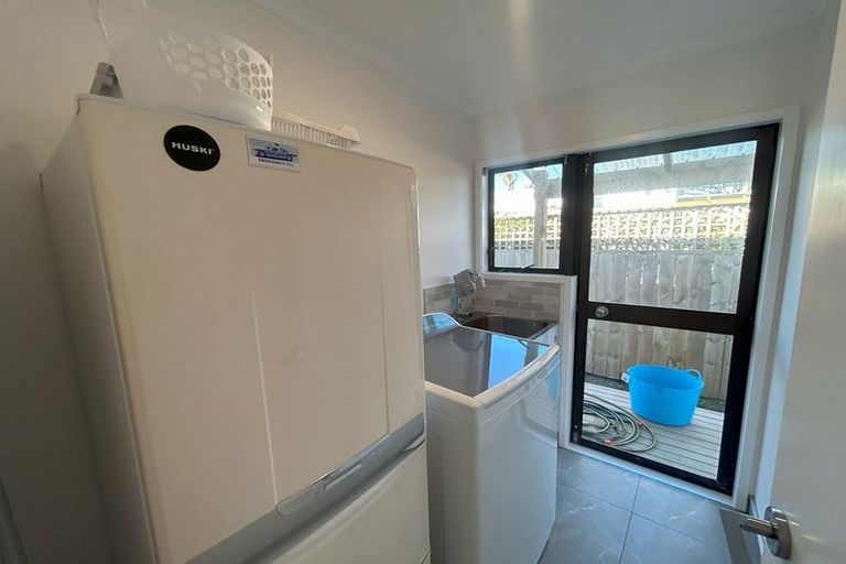 Photo of property in 225b Dickson Road, Papamoa Beach, Papamoa, 3118