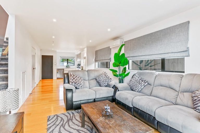 Photo of property in 41 Patrick Rice Drive, Swanson, Auckland, 0614