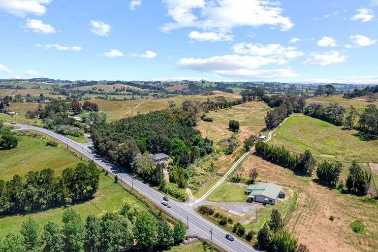 Photo of property in 115 State Highway 1, Wellsford, 0974