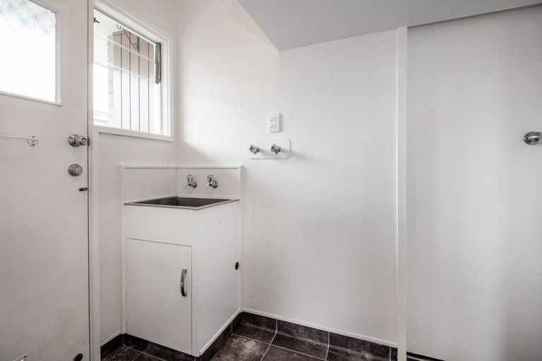 Photo of property in 1/205 Charles Street, Saint Leonards, Hastings, 4120