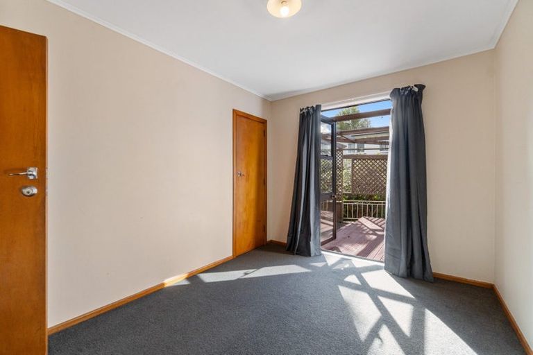 Photo of property in 21 Nikau Street, New Lynn, Auckland, 0600