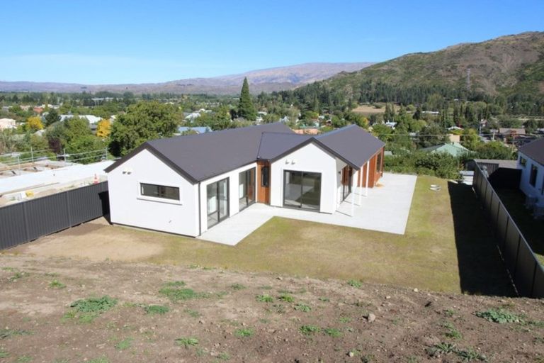 Photo of property in 28 Naylor Street, Hamilton East, Hamilton, 3216