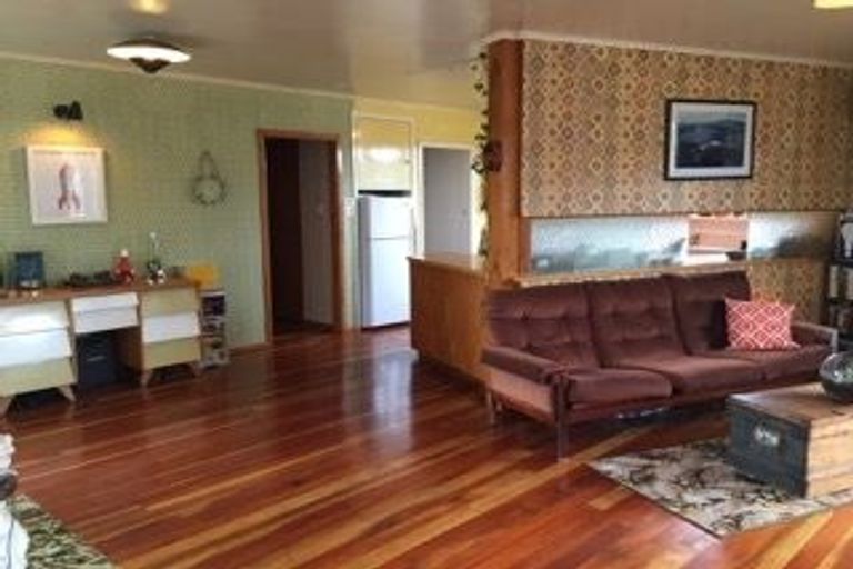 Photo of property in 52 Hinekura Avenue, Taupo, 3330