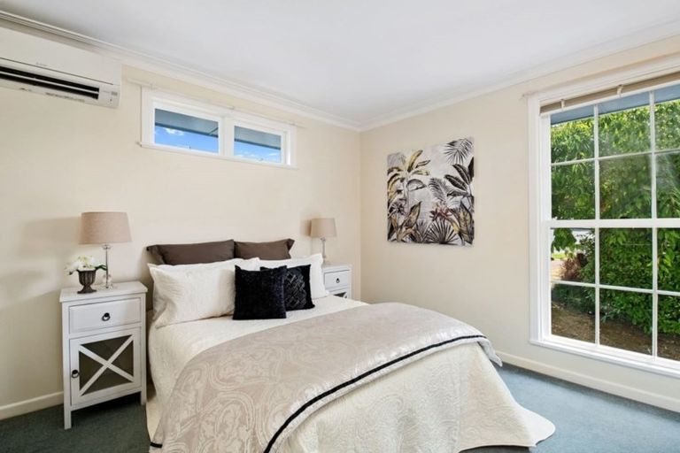 Photo of property in 3 Elizabeth Place, Mairangi Bay, Auckland, 0630