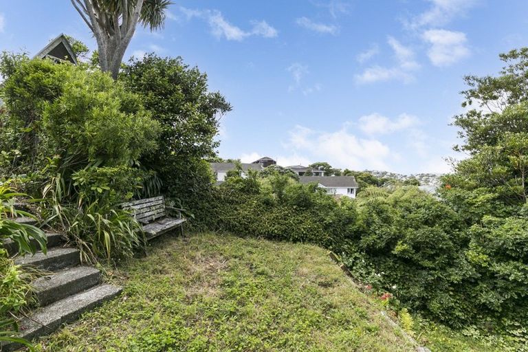 Photo of property in 3 Kau Kau Way, Ngaio, Wellington, 6035