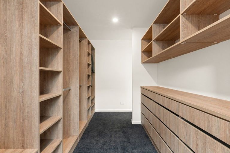 Photo of property in 10 Flowers Lane, Cracroft, Christchurch, 8022