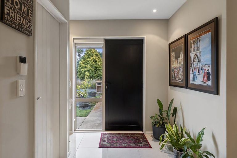 Photo of property in 20 Croftwood Lane, Harewood, Christchurch, 8051