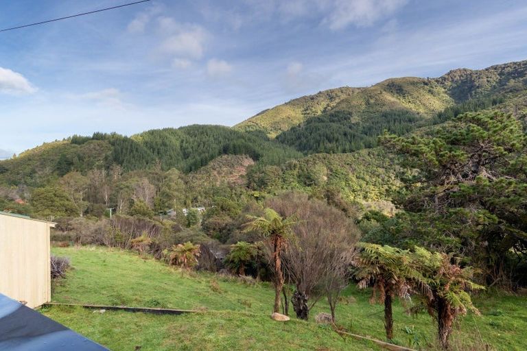 Photo of property in 1721b Akatarawa Road, Akatarawa Valley, Upper Hutt, 5372