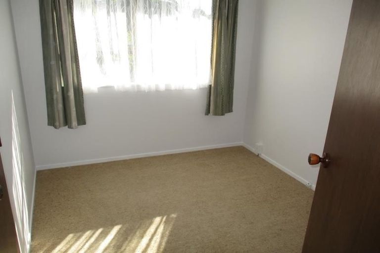 Photo of property in 4 Buckley Grove, Paraparaumu, 5032