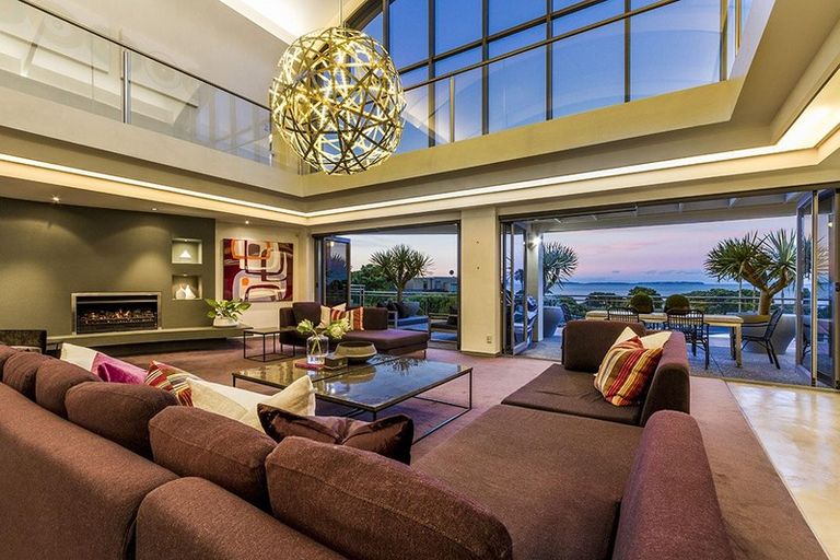 Photo of property in 39 Kitchener Road, Takapuna, Auckland, 0620