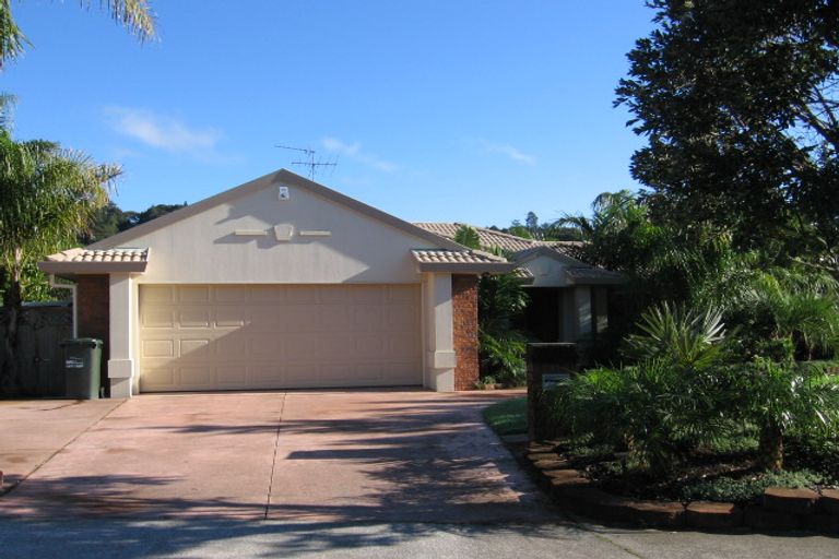 Photo of property in 11 Lucas Way, Albany, Auckland, 0632